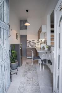 Cozy studio with Air condition AFTER RENOVATION 1077 Budapest, 10 Jósika utca kép - 2