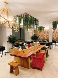 Restauracja lub miejsce do jedzenia w obiekcie Stic Urban Hotel & SPA