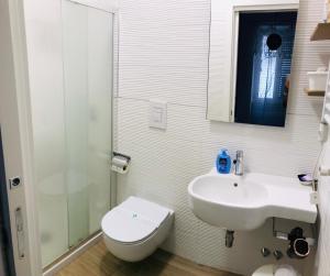Koupelna v ubytování B&B Via dell'Azzurra