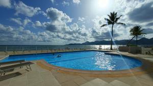 Piscina di Friendly Beach House o nelle vicinanze