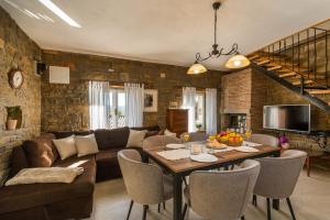 Χώρος καθιστικού στο Villa Aurora