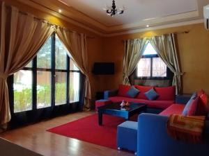 Posezení v ubytování ApartHotel Nzaha