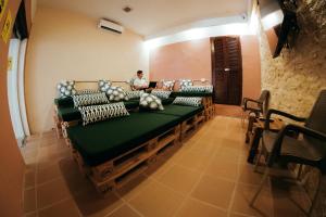 Posezení v ubytování Viajero Cartagena - Centro Hostel