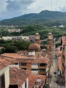 Nespecifikovaný výhled na hory nebo výhled na hory při pohledu z apartmánu