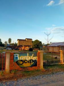 Gallery image of Rembulan Escape Bell Tent 2 in Penarek