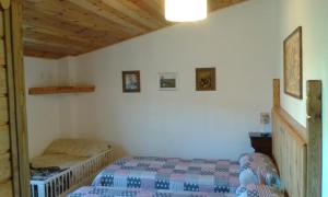 Posteľ alebo postele v izbe v ubytovaní Apartamento El Dragon Serrano