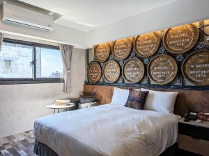 Postel nebo postele na pokoji v ubytování K Hotel - Yizhong
