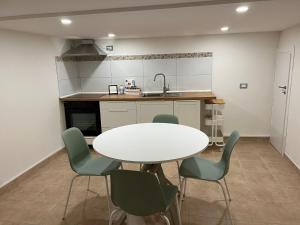 Η κουζίνα ή μικρή κουζίνα στο Casa Cavour