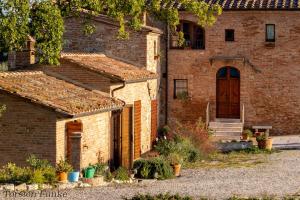 Agriturismo Mocine外面的花园