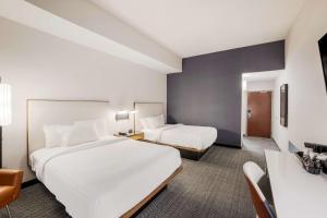 Katil atau katil-katil dalam bilik di Sonesta Select Phoenix Chandler
