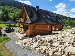 Príroda v okolí horskej chaty