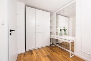Fotografia z galérie ubytovania Fort Wola Golden Apartment vo Varšave