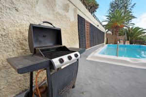 The swimming pool at or close to Casa El Drago