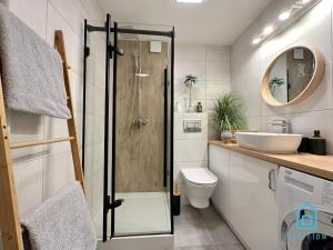 Kúpeľňa v ubytovaní Boho Apartment - 10 Min to Old Town Gdańsk,PKP & Shopping Mall