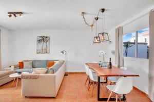 A seating area at CASA DUNAS