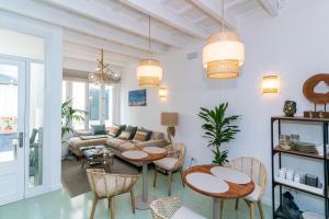 Posezení v ubytování Encant de Alaior Boutique Hotel