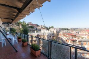 En balkong eller terrass på Aurelia Montana Luxury by Rental in Rome