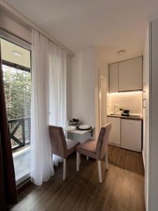 מטבח או מטבחון ב-Apartmani Divila