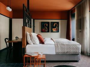 Voodi või voodid majutusasutuse WELTWIEN Luxury Art Apartments & Free Parking toas