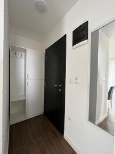 תמונה מהגלריה של Apartmani Divila בדיבסיבארה