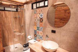 Koupelna v ubytování Hawkay Glamping