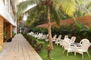 Zahrada ubytování Turtle Beach Resort - Morjim