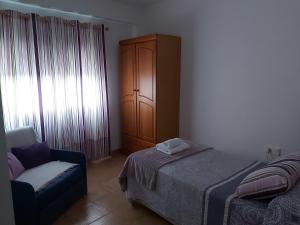 Postel nebo postele na pokoji v ubytování MAR Y SIERRA DE TORROX
