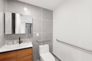 Gallery image of 149BK-101 New construction 2BR Private garden W-D in Brooklyn