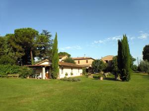 Κήπος έξω από το Agriturismo Il Sole Verde
