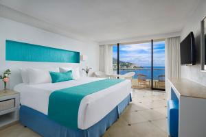 Gallery image of Sunscape Dorado Pacifico Ixtapa Resort & Spa- All Inclusive in Ixtapa +53 photos