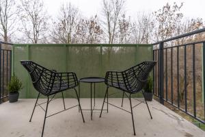 Balkon lub taras w obiekcie Apartament NEGRO Gliwice - nowe osiedle, klimatyzacja, parking