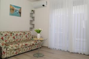 Fotografia z galérie ubytovania Apartments with a parking space Podstrana, Split - 20280 v destinácii Podstrana + 11 fotografií