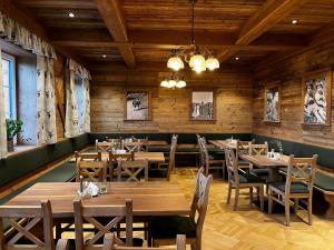 Restaurace v ubytování Bio - Hotel - Alpengasthof Koralpenblick