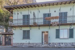 The building in which Az apartmant is located