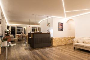 Posezení v ubytování Hotel Beau Rivage