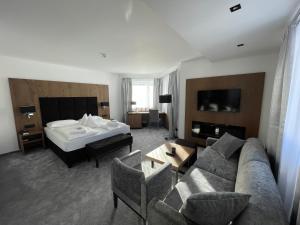Postel nebo postele na pokoji v ubytování Hotel Aaritz