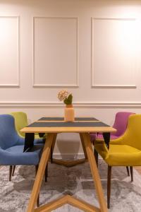 Apart Hotel Maksimum的休息区