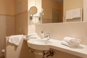 Koupelna v ubytování Hafendomicil Appartement WH08 - Hirsch + 10 fotografií