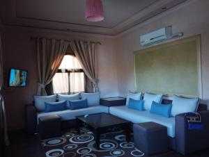 Posezení v ubytování ApartHotel Nzaha