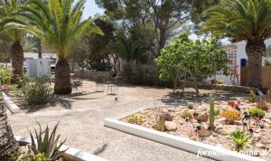Vonkajšia záhrada v ubytovaní Casas Emma y Sofía - Formentera Natural
