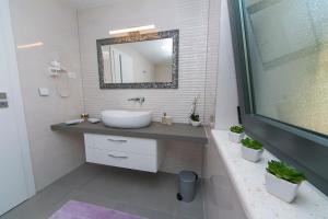 Kúpeľňa v ubytovaní Apartments Villa Nadalina Deluxe