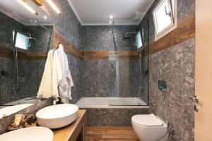 Koupelna v ubytování Rethymnian Gem Luxury Villa