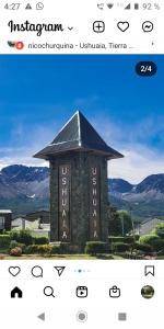 una imagen de un monumento con las palabras irkham en NINO moniambiente en Ushuaia