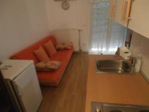 Kuchyň nebo kuchyňský kout v ubytování Ferienwohnung in Porec Balcony, air conditioning, WLAN 819-5