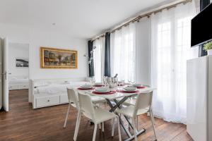 Zdjęcie z galerii obiektu Appartement Magenta Quest w Paryżu