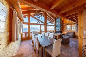 Posezení v ubytování Chalet Ciel de Lit