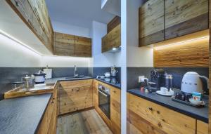 Dapur atau dapur kecil di The Wooden House Cortina