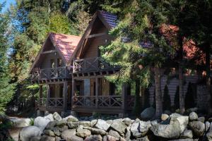 Zahrada ubytování TATRYSTAY RiverStone Chalets