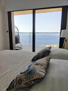 Postel nebo postele na pokoji v ubytování Sunset Waves 19-172 Benidorm