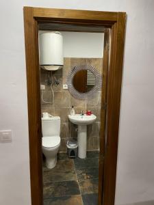 Koupelna v ubytování Apartamentos el soho